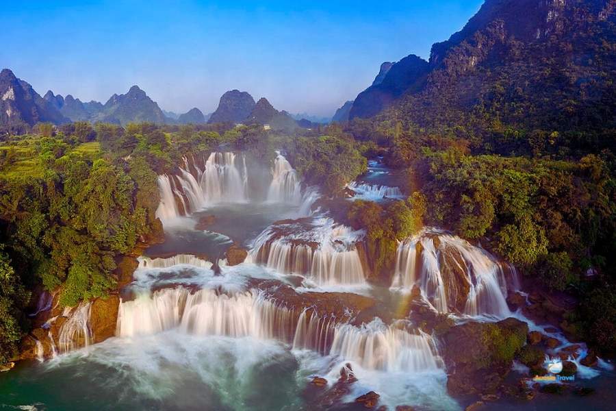 Ban Gioc Waterfall cascading through limestone mountains in Cao Bang – Auasia Travel